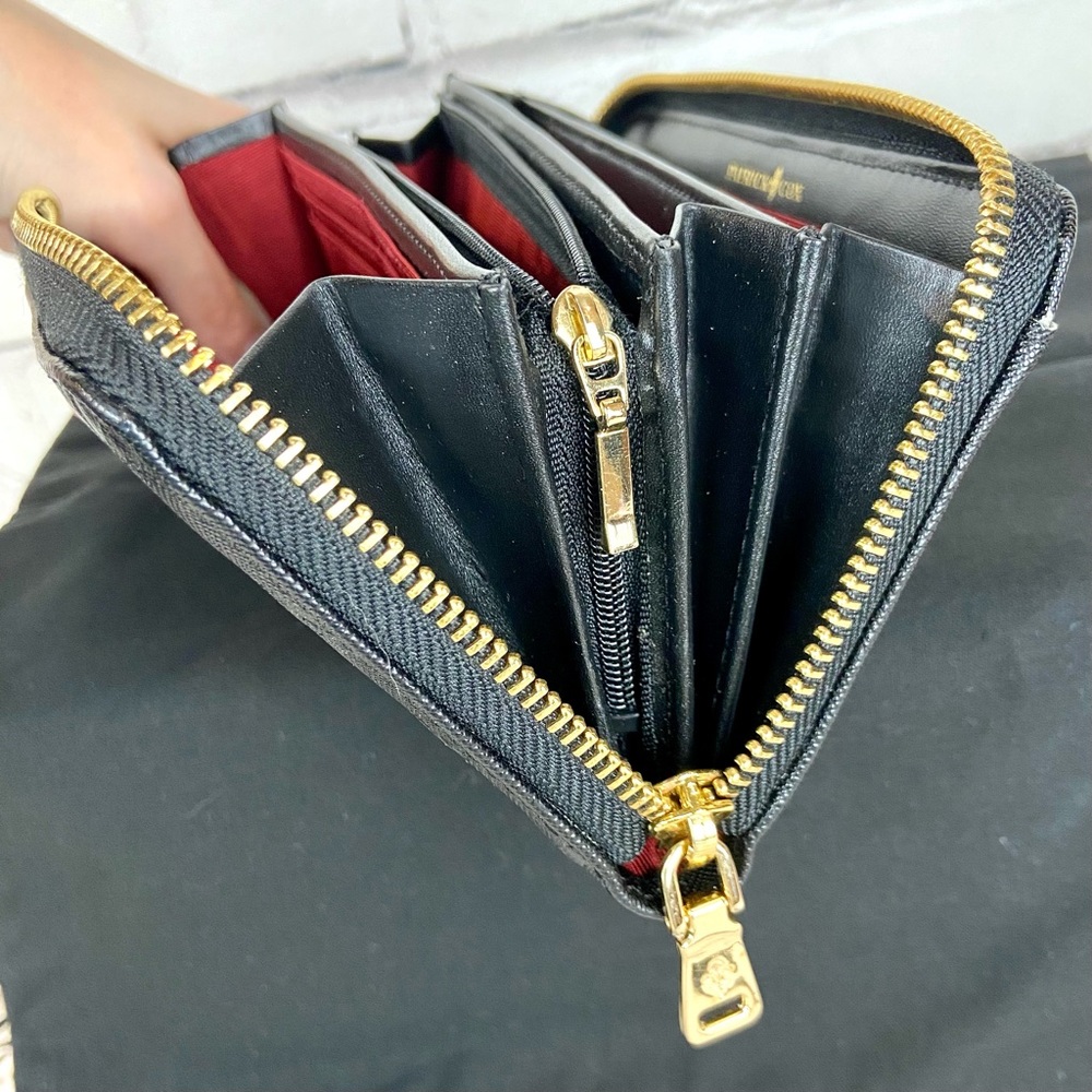 Patrick Cox fleur de lis black leather zippy zip around long wallet *new* - Picture 10 of 16